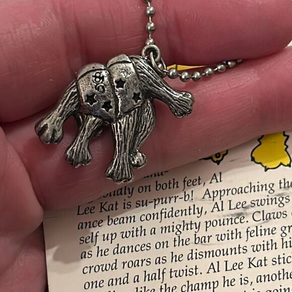 Cat Charm Necklace Gymnastics Purrsonal Trainer Al Lee Kat Vintage NWT USA - Picture 3 of 5
